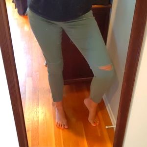 NWT Maternity Distressed Skinny Pants